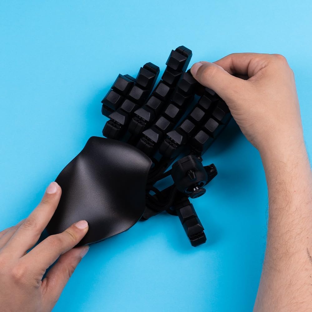 AZERON Keyzen – Keypad with 32 Fully Mappable Keys, 360° Hall-Effect Joystick, Macros, Adjustable Ergonomic Design, Cherry MX Switches, N-Key Rollover. (Black, Cherry MX Red)