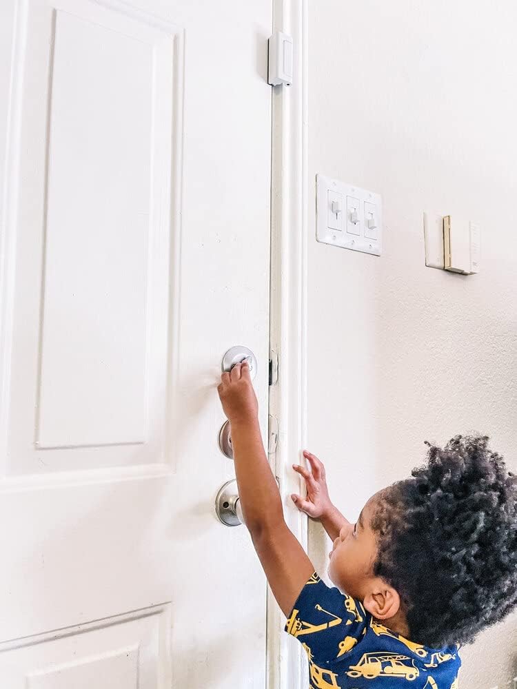 The Door Guardian - Door Lock for in-Swinging Doors, Home Security Latch Device, Childproof, Easy to Install (Black)