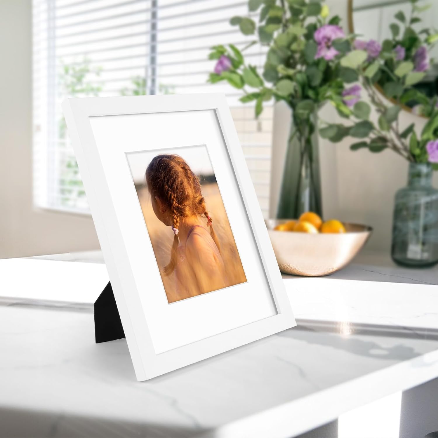 Golden State Art, 9x12 Picture Frame with Mat for 6x8 - High Definition Glass Wall Mounting Horizontal Vertical Display (White, 2 Pack)