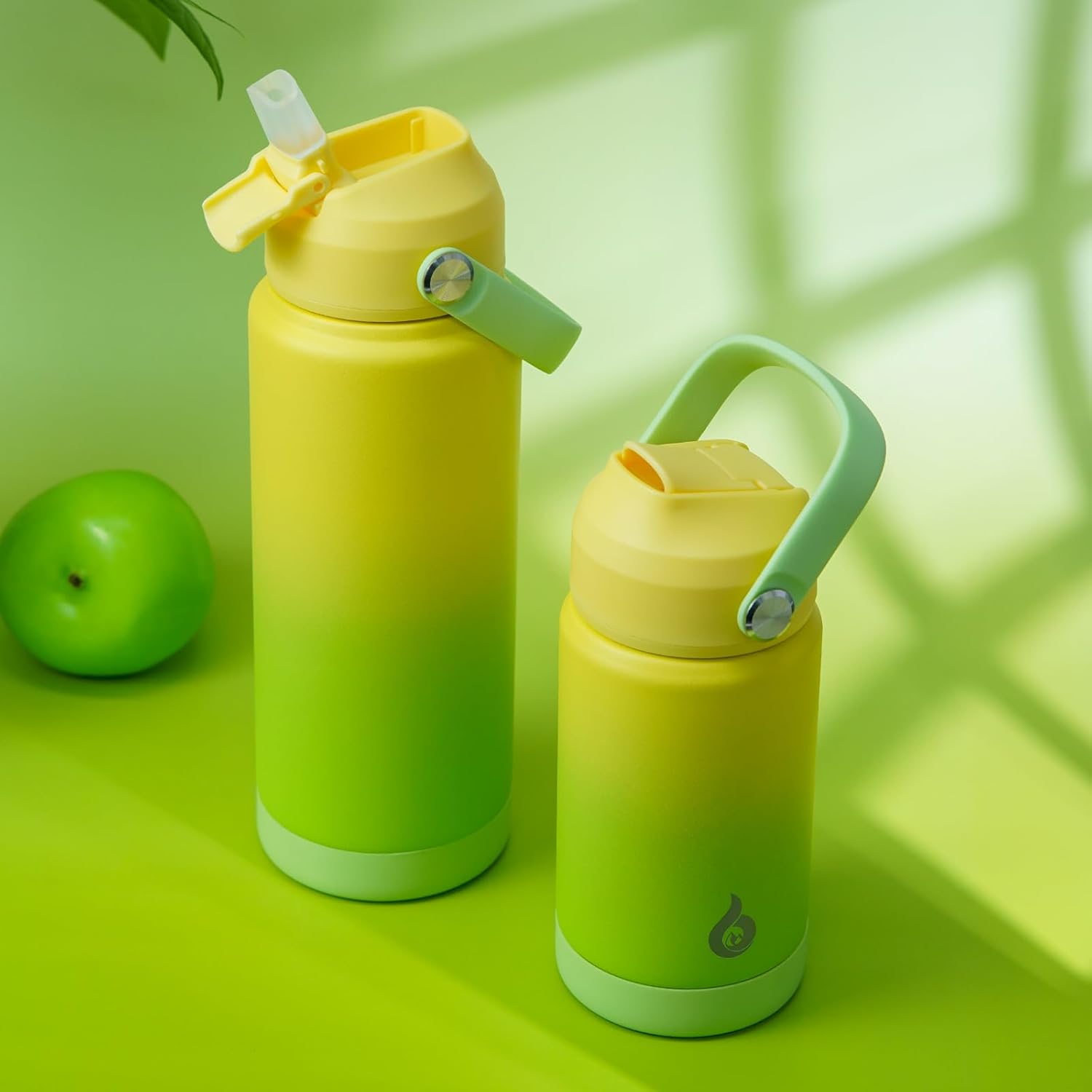 BJPKPK Water Bottle with Straw Lid, 24oz Vacuum Insulated Water Bottles, Metal Stainless Steel Thermo for Sports, Travel, BPA Free Leak Proof Thermo, Cups, Flasks, Tumblers,Fresh Green