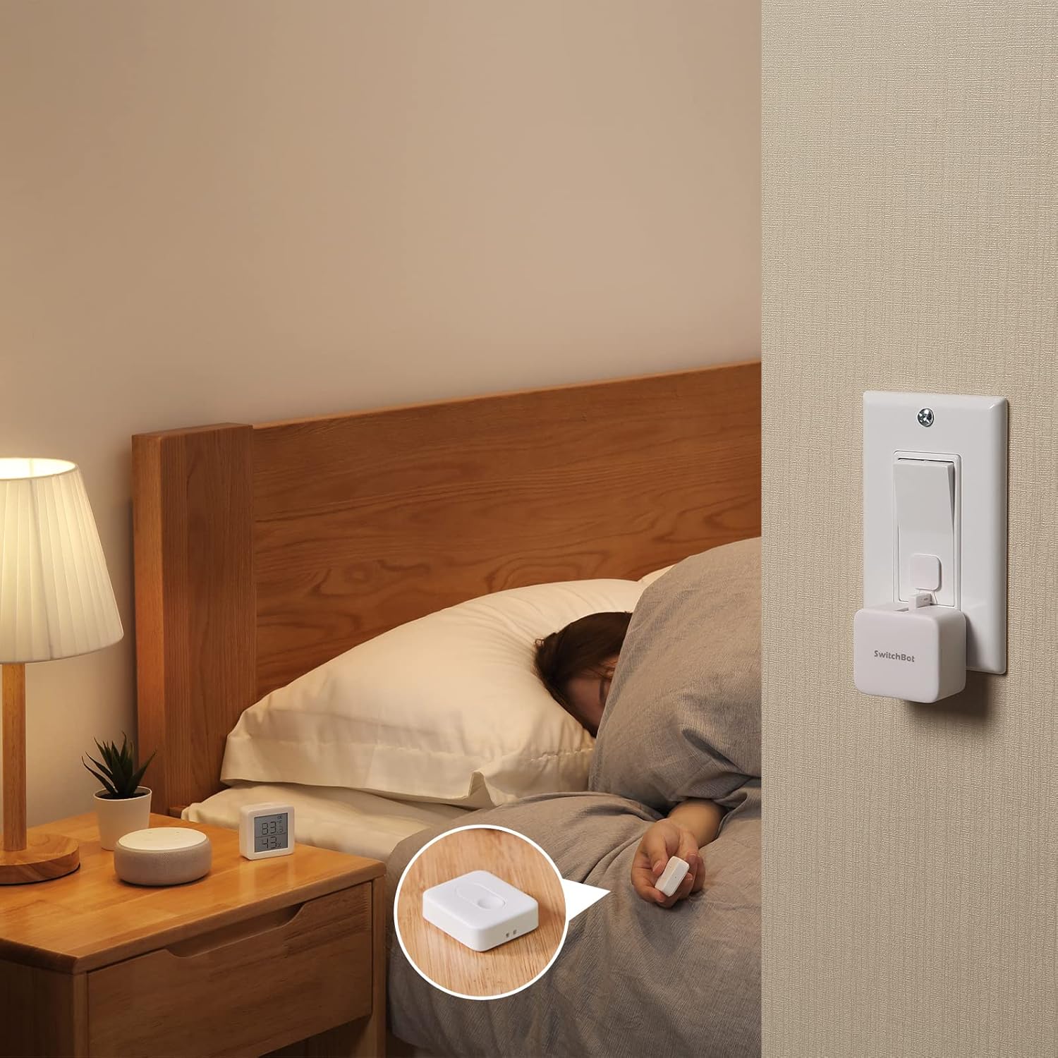 SwitchBot Smart Switch Pusher with Remote & SwitchBot Hub Mini Smart Remote