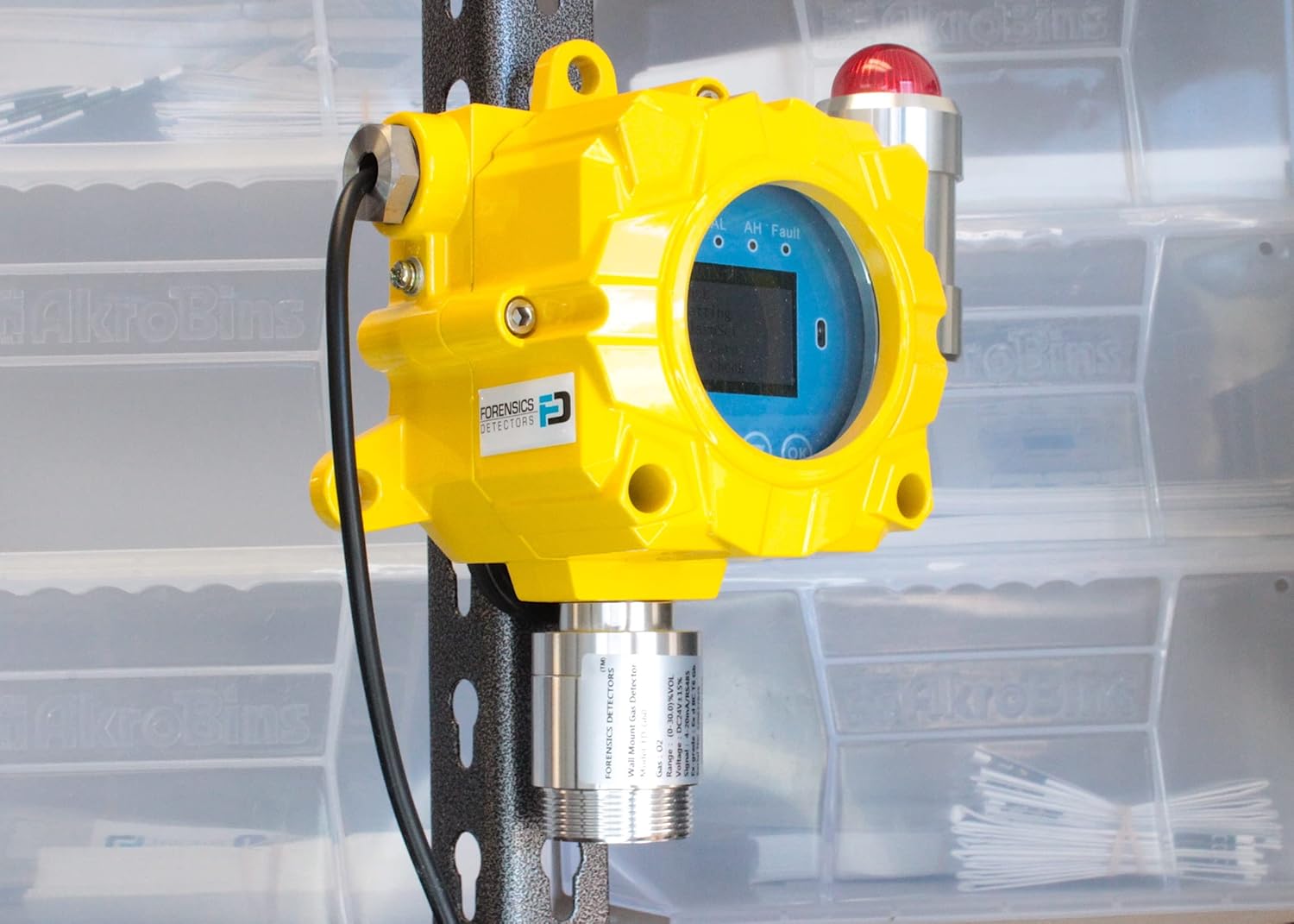 Volatile Organic Compounds VOC Detector by Forensics | Industrial Wall Mount | USA NIST Calibration | Explosion Proof | Adjustable Sound & Light Alarms | Relay Output | 0-100 ppm VOC |