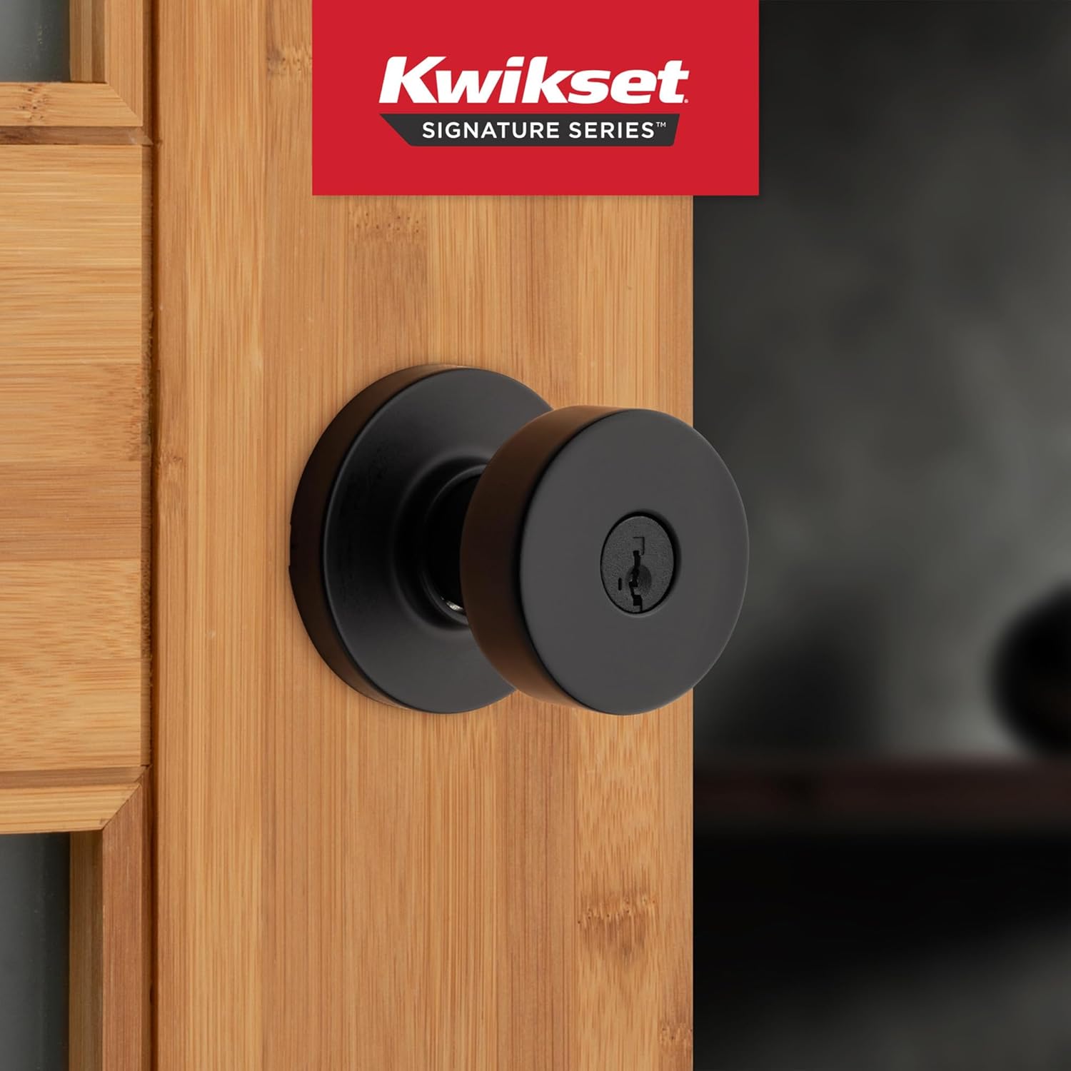Kwikset Pismo Entry Door Knob with Lock and Key, Secure Keyed Handle Exterior, Front Entrance and Bedroom, Matte Black, 10 Pack, Pick Resistant SmartKey Rekey Security and Microban