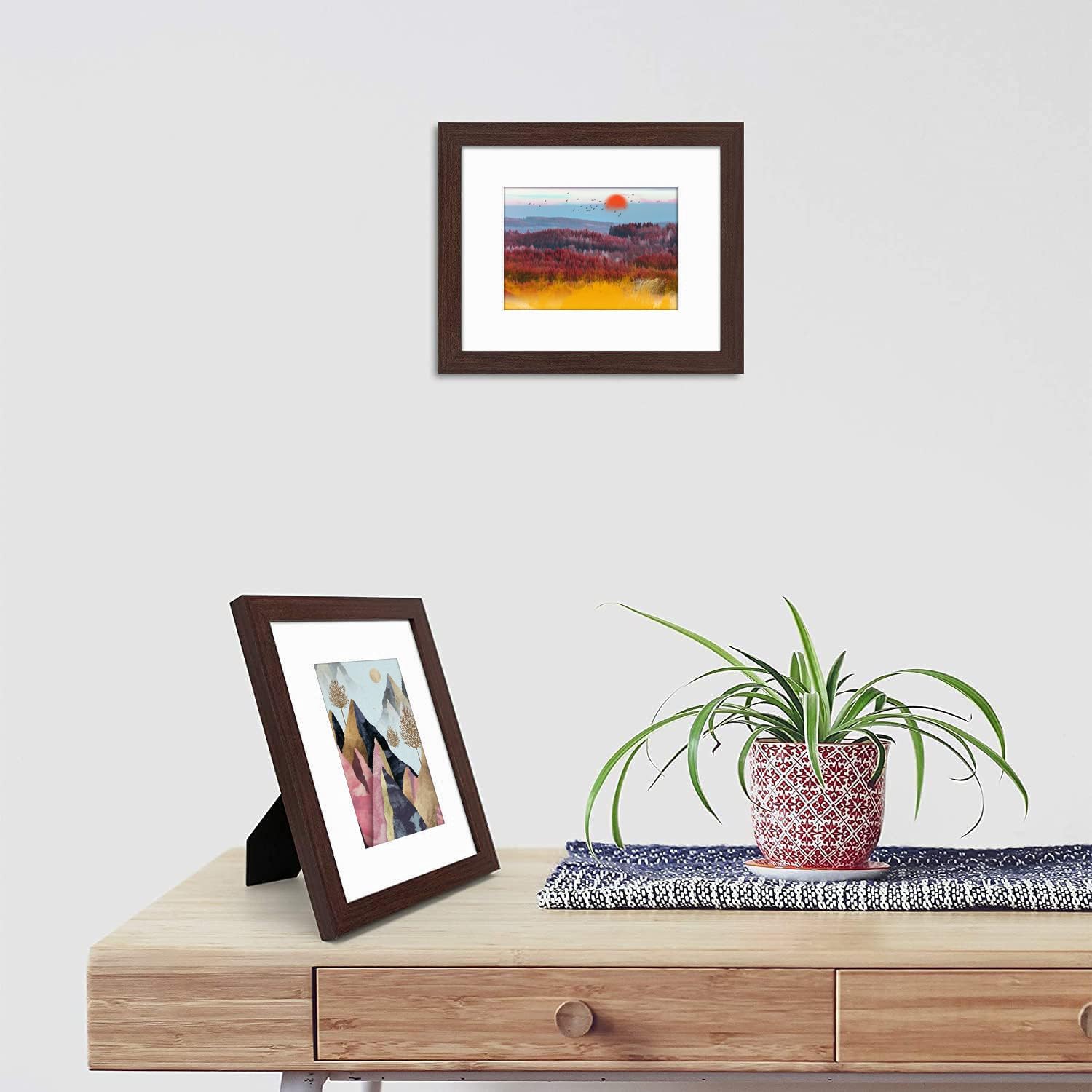 Golden State Art, 8x10 Picture Frame with Mat for 5x7 Photo - High Definition Glass Wall Mounting or Tabletop Display (Brown, 2 Pack)