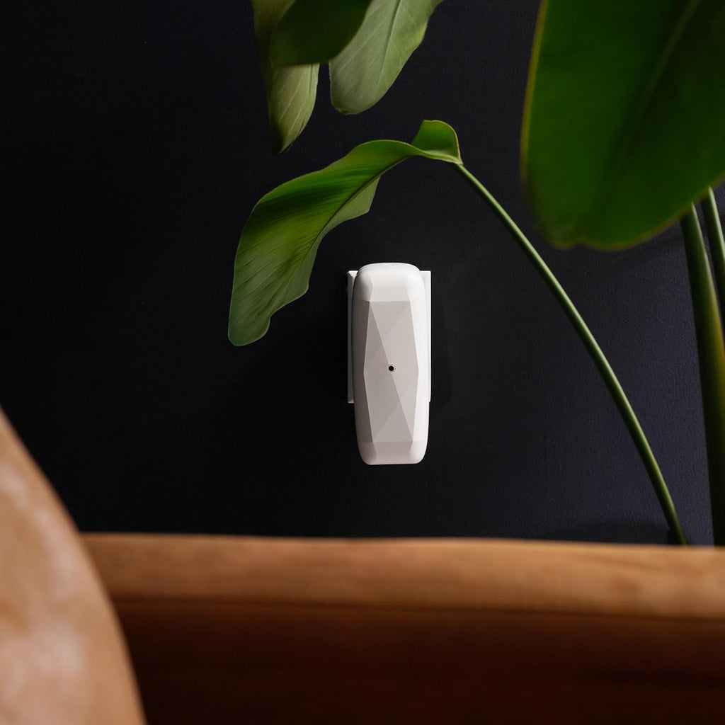 Air Esscentials Diamond Smart Scent Air Machine + White Tea & Fig Aroma Oil - Bluetooth Control | Covers 500+ sq. ft. | Waterless Essential Oil Diffuser | 300mL USA-Made Oil Included