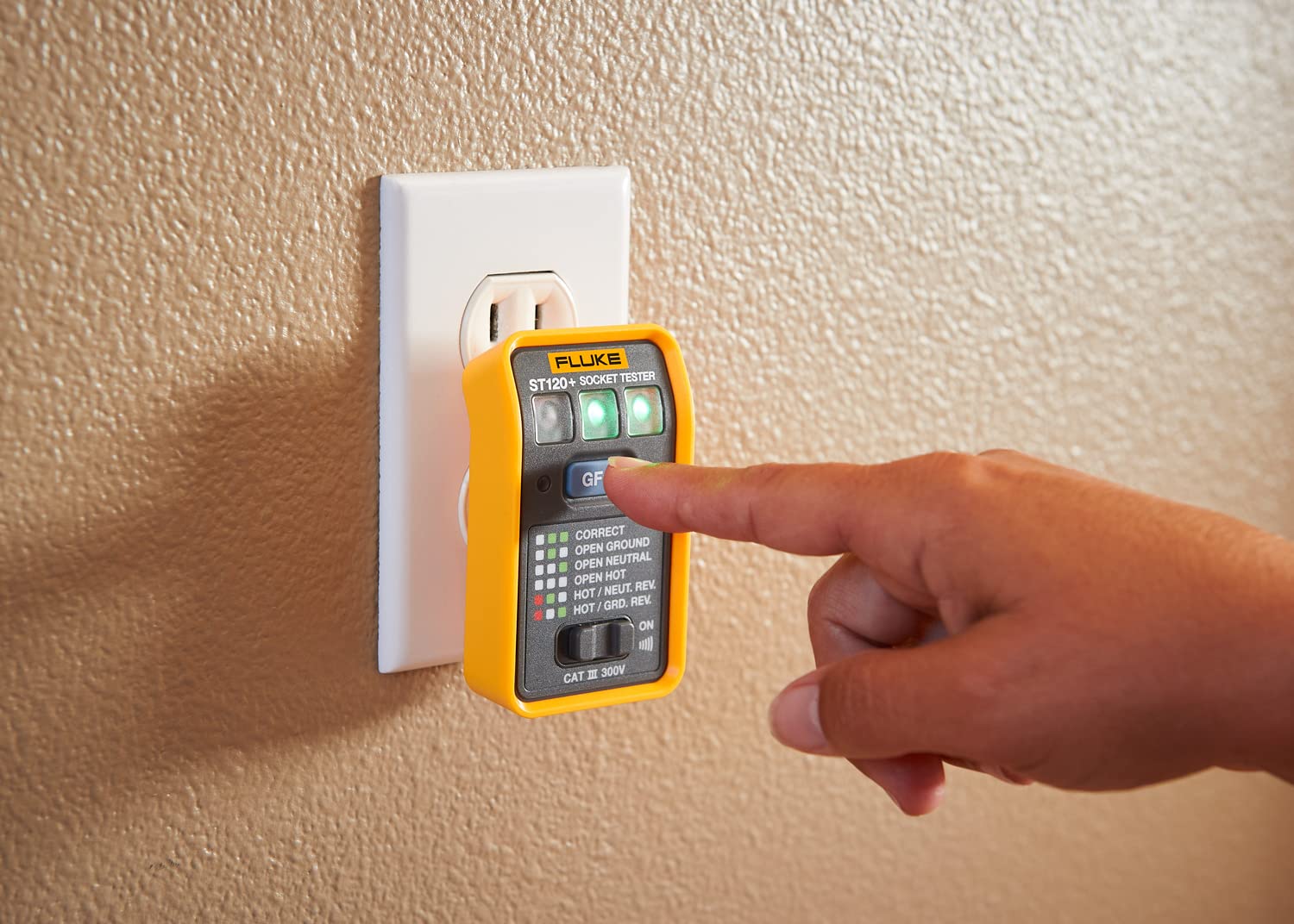 Fluke ST120+ GFCI Socket Tester with Audible Beeper