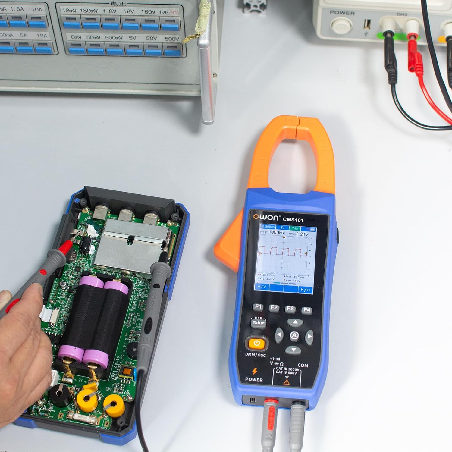 OWON Digital Clamp Meter with 2.8-inch IPS LCD Display, AC/DC Oscilloscope Function 3 in 1, 20000 Count True RMS Auto-ranging Current Meter, Bluetooth Current Meter and Oscilloscope