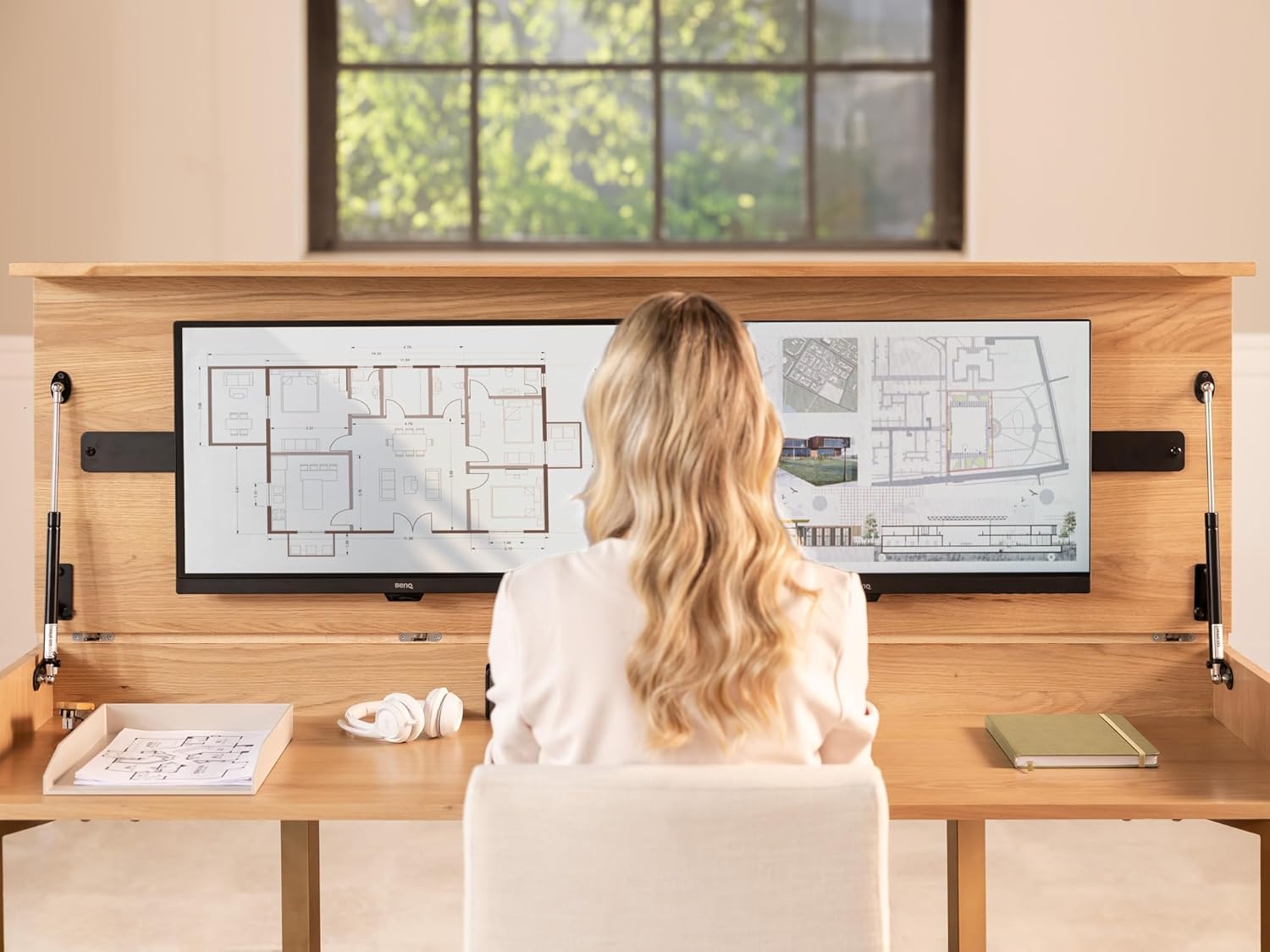 Transformer Table - Expandable Dining Table to Computer Desk, Work-from-Home Office Desk, Gaming Desk, Study Desk, Space-Saving Adjustable Furniture, Natural