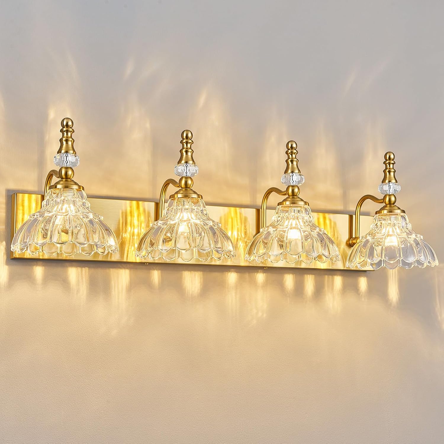 Vintage Bathroom Vanity Light, 4-Light Gold Vanity Lighting Fixture with Flower Glass Shade, Bathroom Lighting Fixtures Over Mirror