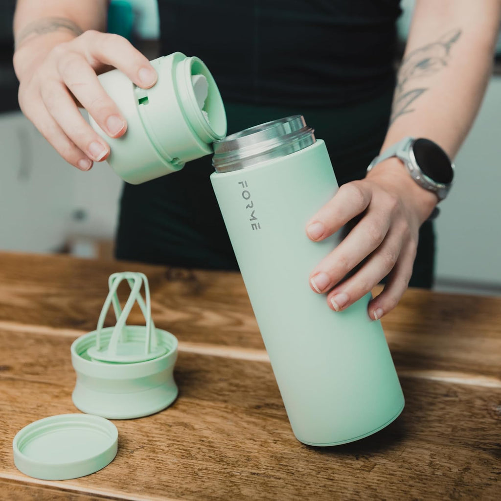 FORME - Blender Shaker Bottle, Leakproof Double Insulated Stainless Steel, Noiseless Shaker Bottle for Hot & Cold Drinks with Supplement Storage, Ideal for Protein & Shakes (Sea Mist, 16.9 oz)