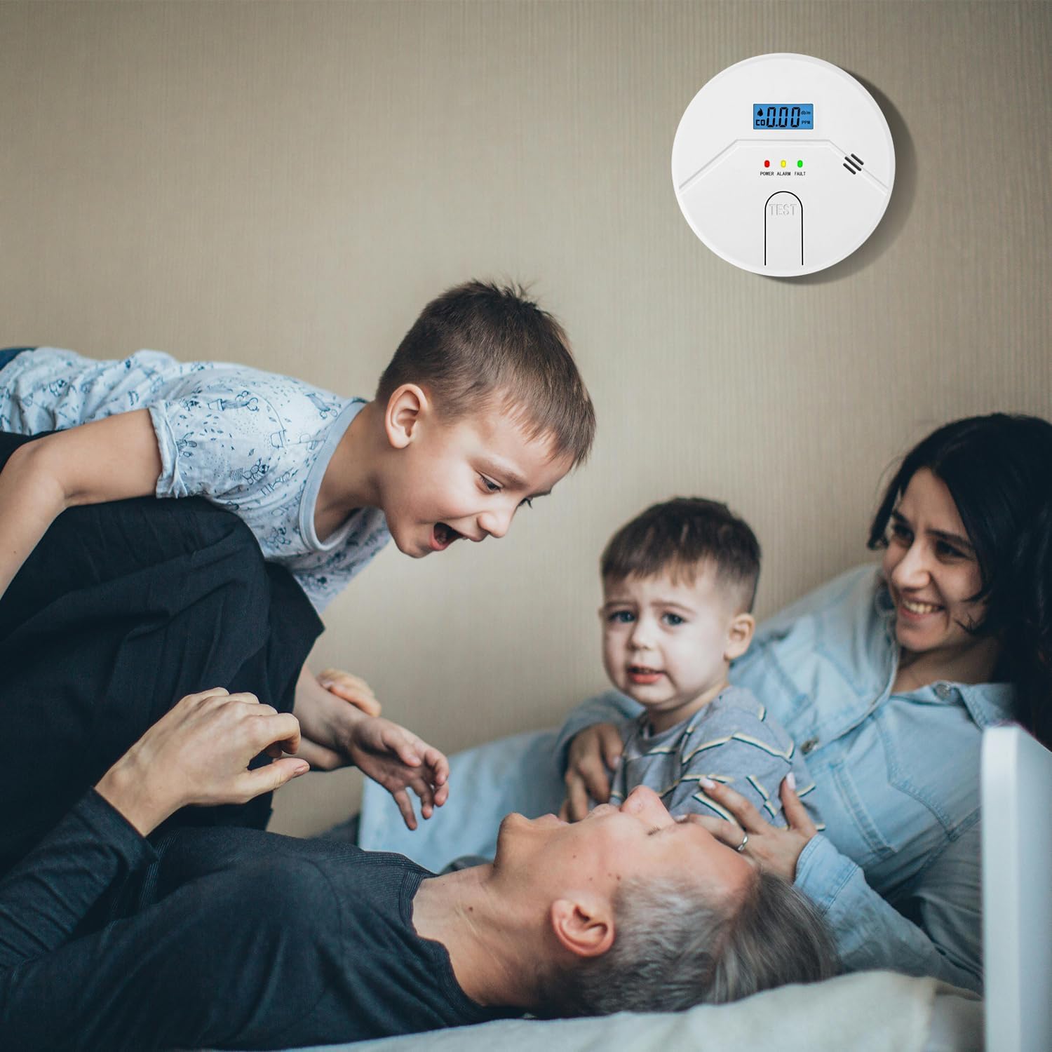 Smoke and Carbon Monoxide Detector, 2 in 1,Smoke detectors,Carbon Monoxide Detector,Easy Install,3 * 1.5V AA Battery