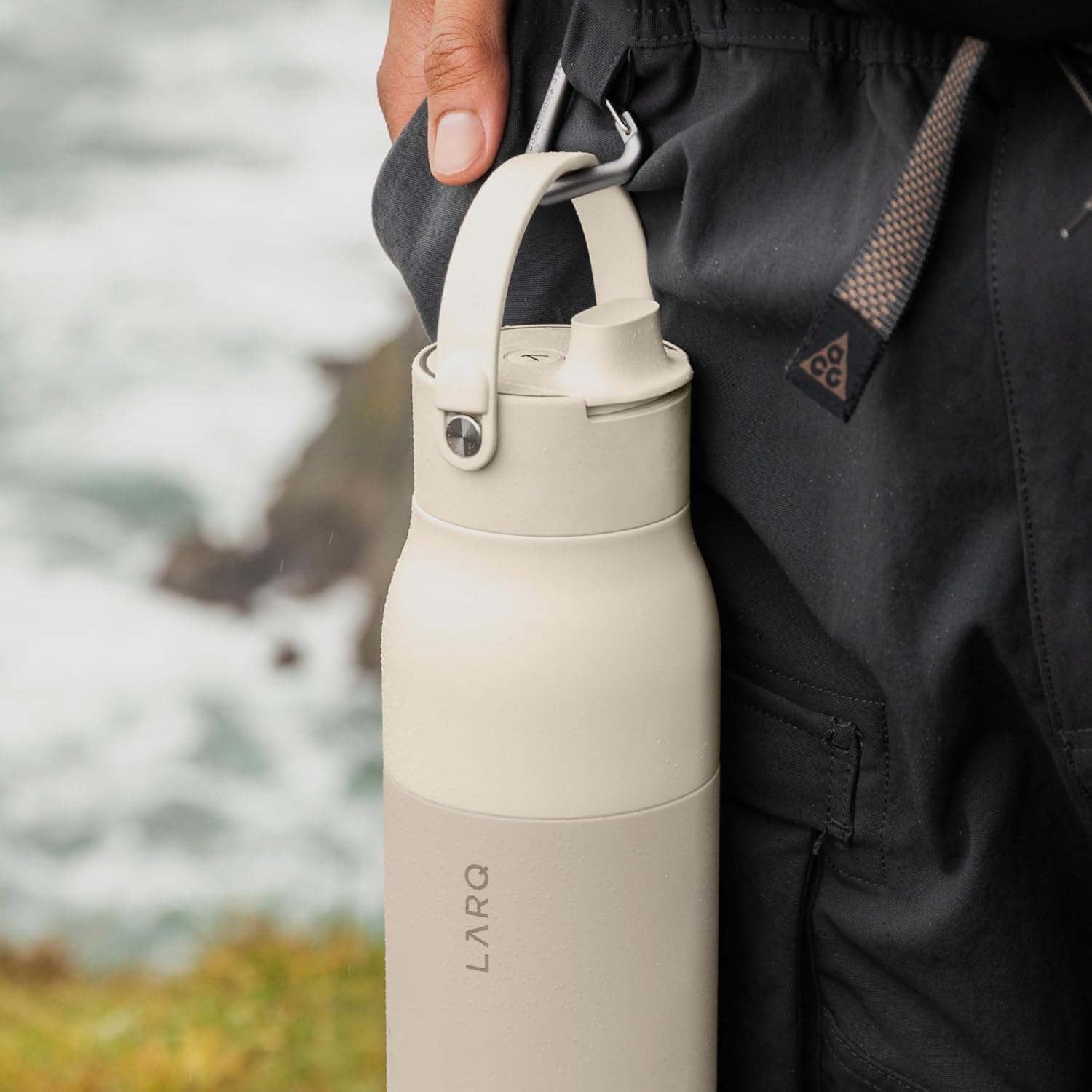 LARQ Bottle PureVis 2 - UV Water Purifier with Self-Cleaning, App Hydration Tracking, Filter Straw, Detachable Handle, Double-Wall Insulated