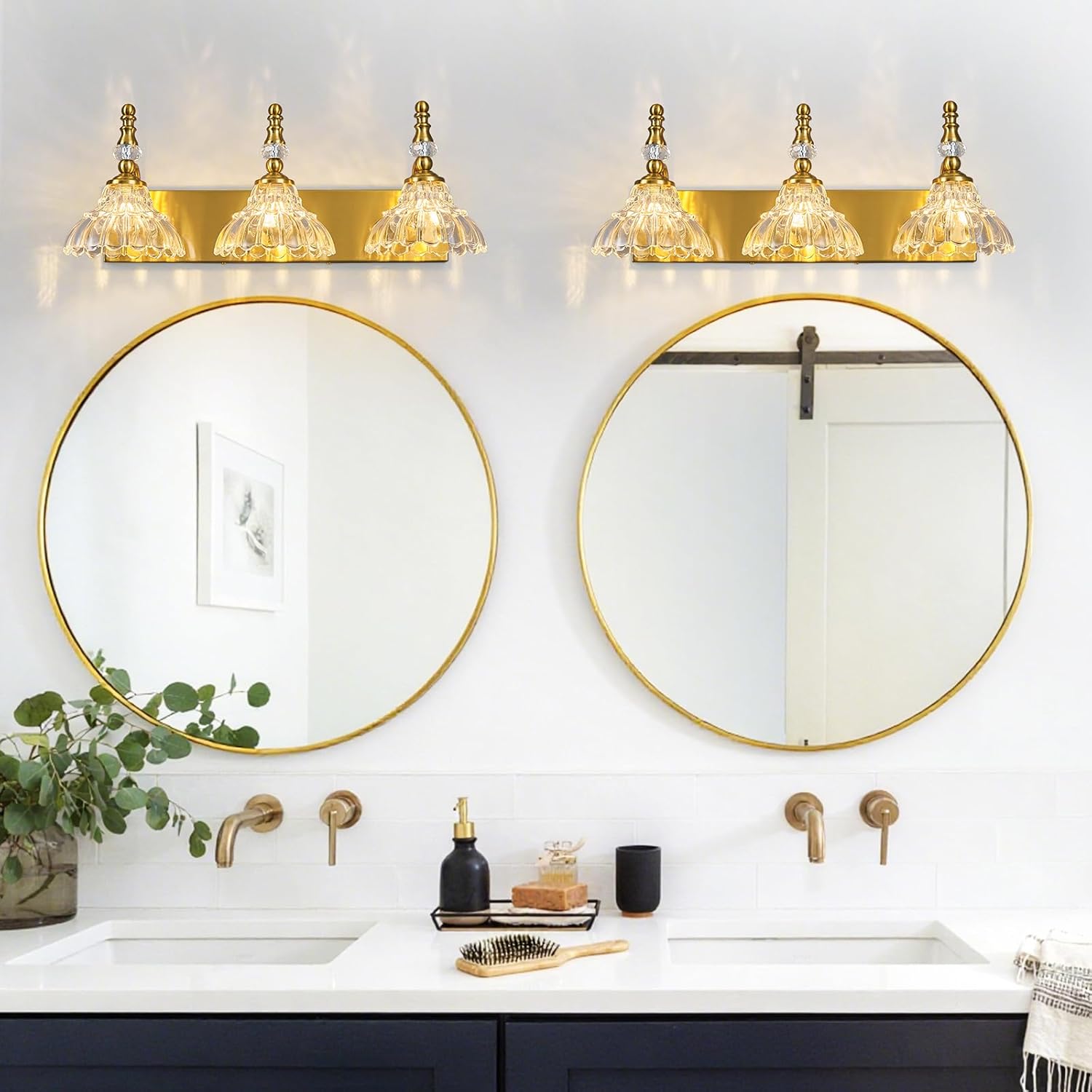 Vintage Bathroom Vanity Light, 3-Light Gold Vanity Lighting Fixture with Flower Glass Shade, Bathroom Lighting Fixtures Over Mirror