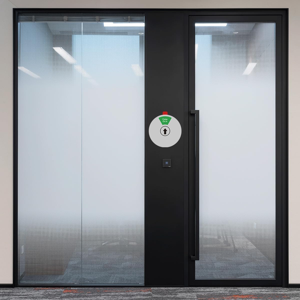 Beiyier 2 Pack 6 Option Office Privacy Sign, Round Rotating Hanger Business Door Signs - Clear Display Out Of Office, Back Soon, Do Not Disturb, Please Knock, Come On In, In A Meeting Status for Professional Work Environment (Silver, 6 Inch ）