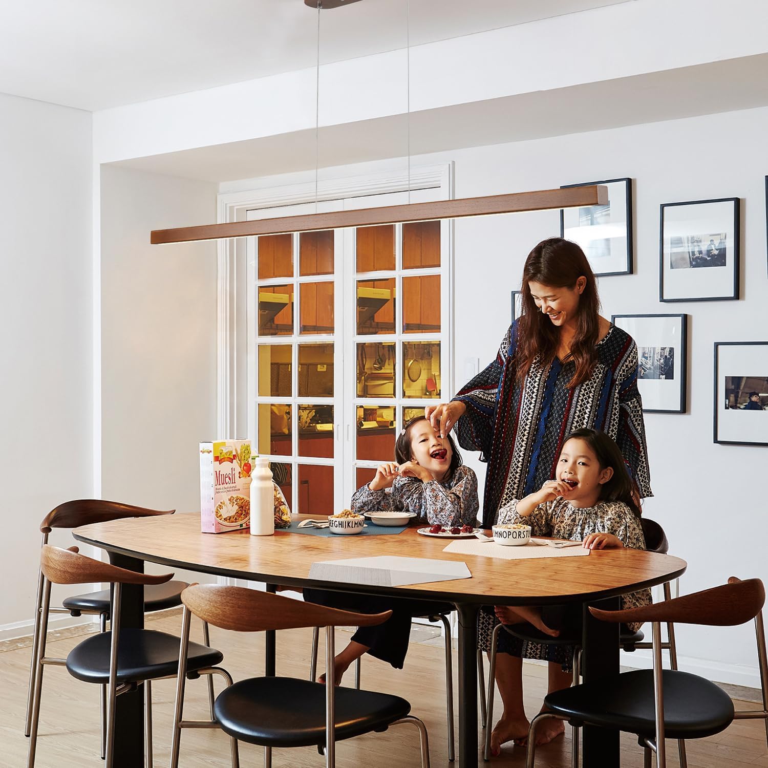 47" Wood Linear Pendant Light Fixtures Modern Led 36w Dimmable Pendant Lighting Ceiling Hanging Lights Wood Linear Chandeliers for Kitchen Island Dining Room Pool Table Walnut Color