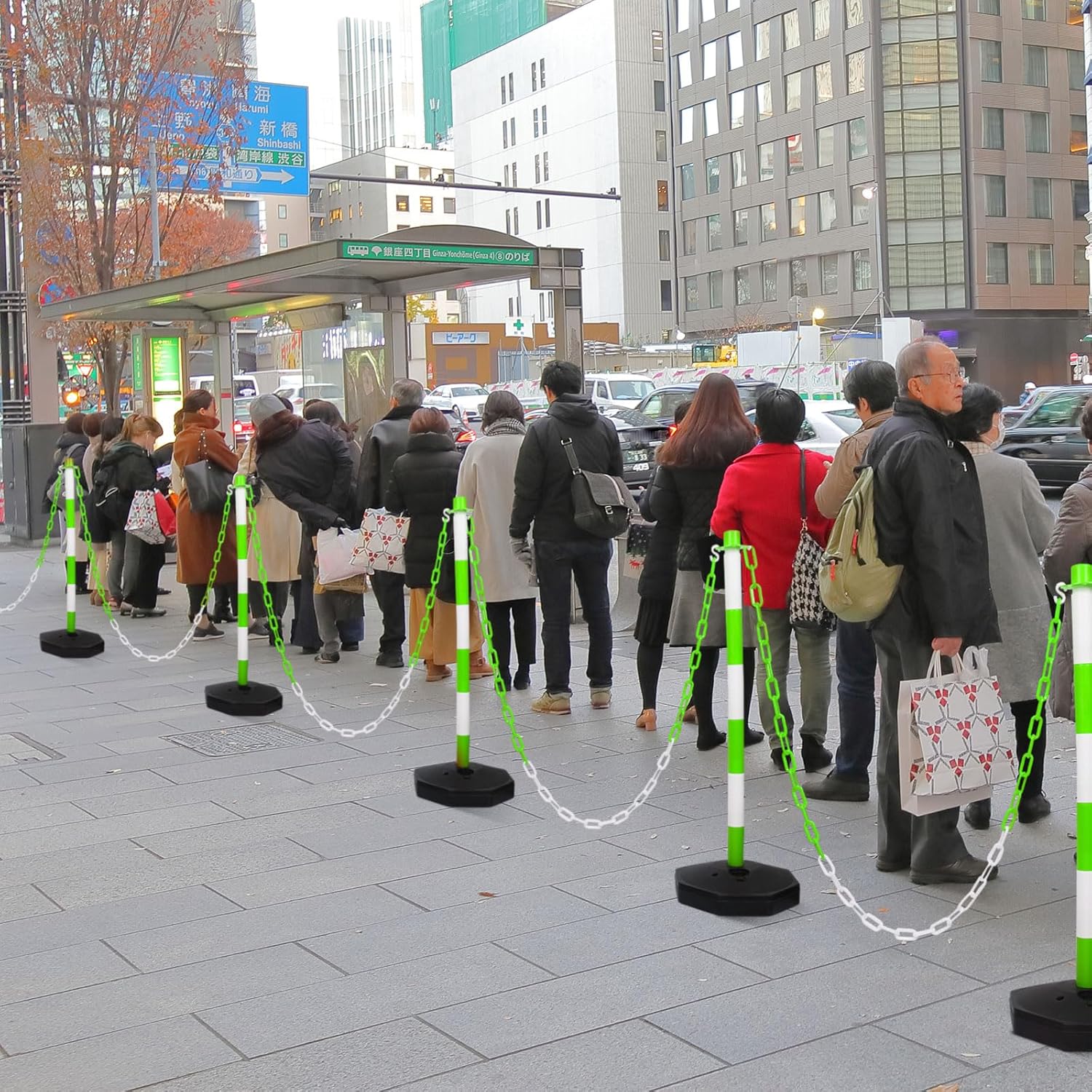 Amylove 9 Packs Traffic Delineator Post Cone with Base, Traffic Cones Safety Cones Caution Cones Plastic Stanchion Chain Safety Barriers with 6.6 Feet Link Chain and S Hooks for Parking Lot (Green)