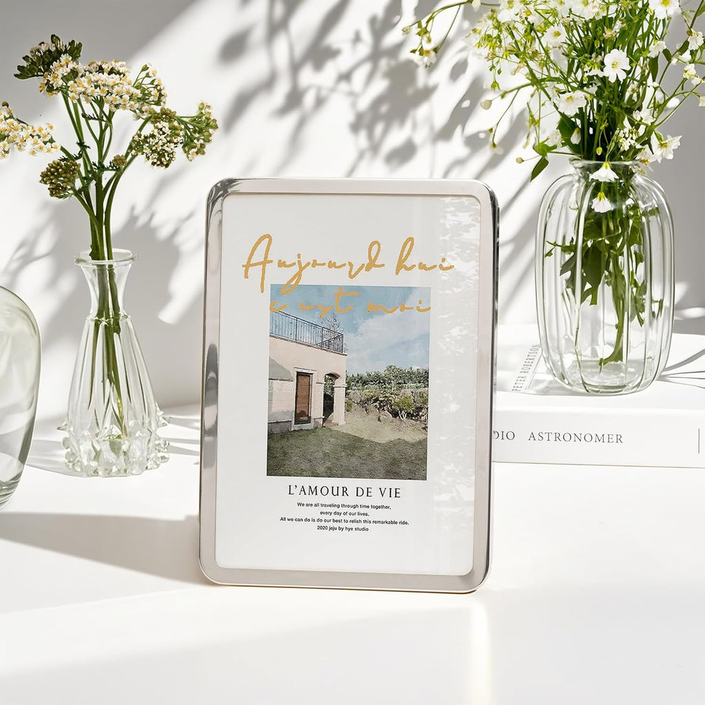 Axeman 4x6 Picture Frame-Metal Rounded Corner Frame 4x6, 4''x6''Photo Frame with Tempered Glass,Tabletop and Wall Display, One-Piece 4 By 6 Metal Picture Frame for images, Silver