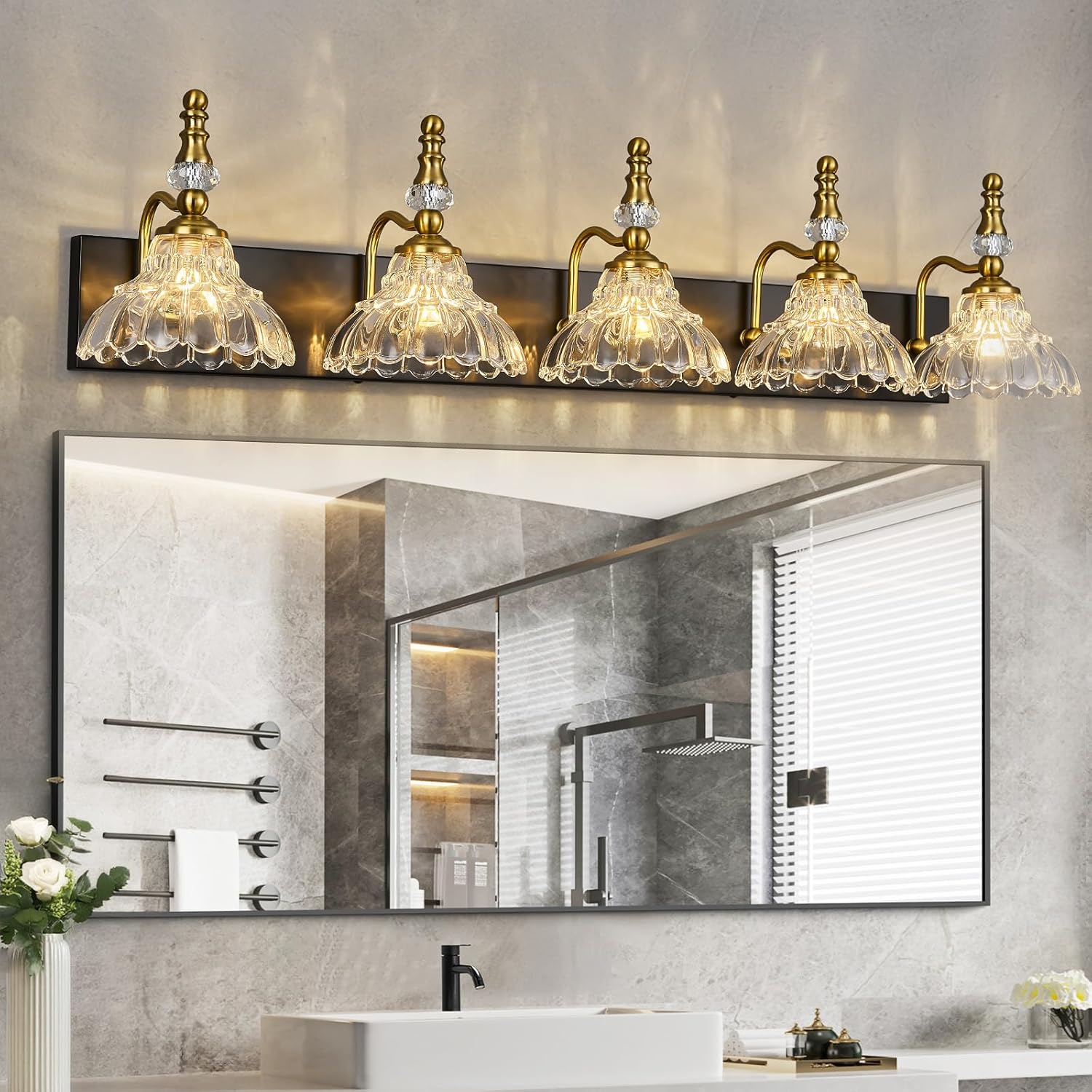 Vintage Bathroom Vanity Light, 5-Light Black Gold Vanity Lighting Fixture with Flower Glass Shade, Bathroom Lighting Fixtures Over Mirror
