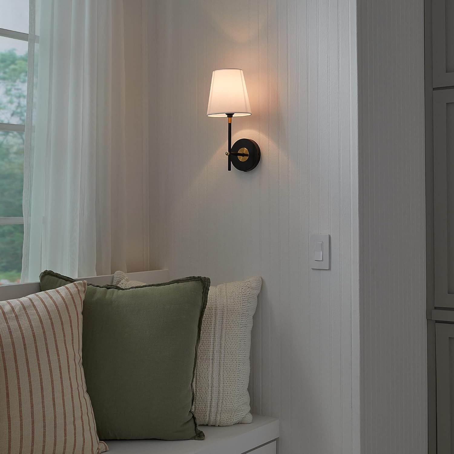 Lutron Sunnata Touch Dimmer Switch with LED+ Advanced Technology for LED and Incandescent, 3 Way/Multi Location, STCL-153MS-WH, White (6 Pack)