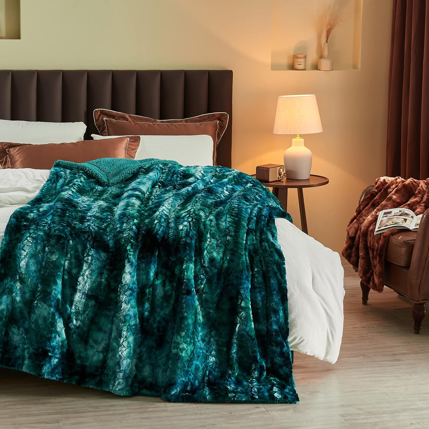 NEWCOSPLAY Super Soft Faux Fur Blanket Twin Size Tie-dye Dark Teal Sherpa Fuzzy Plush Warm Blanket for Sofa Bed (Tie-dye Dark Teal, Twin(60"x80"))