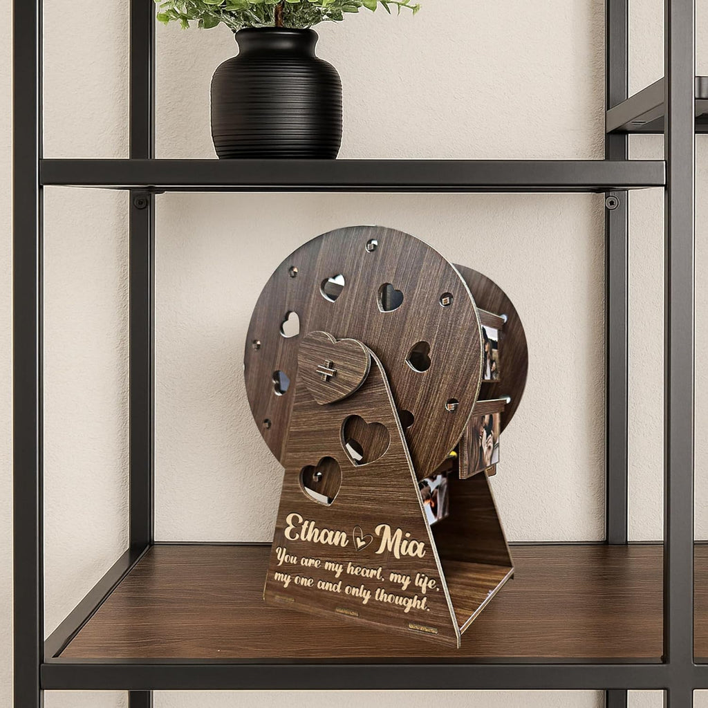 Custom Wooden Ferris Wheel Photo Couple Gift, Personalized Valentine Love Display for Couples Newlyweds Husband Wife, Romantic Wooden Spinning Photo Holder Anniversary Wedding Keepsake
