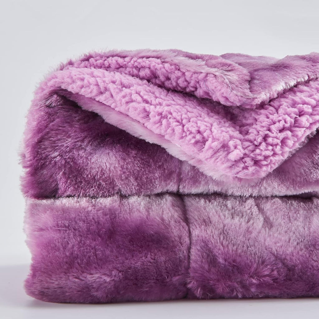 NEWCOSPLAY Super Soft Faux Fur Blanket Twin Size Light Purple Sherpa Fuzzy Plush Warm Blanket for Sofa Bed (Light Purple, Twin(60"x80"))