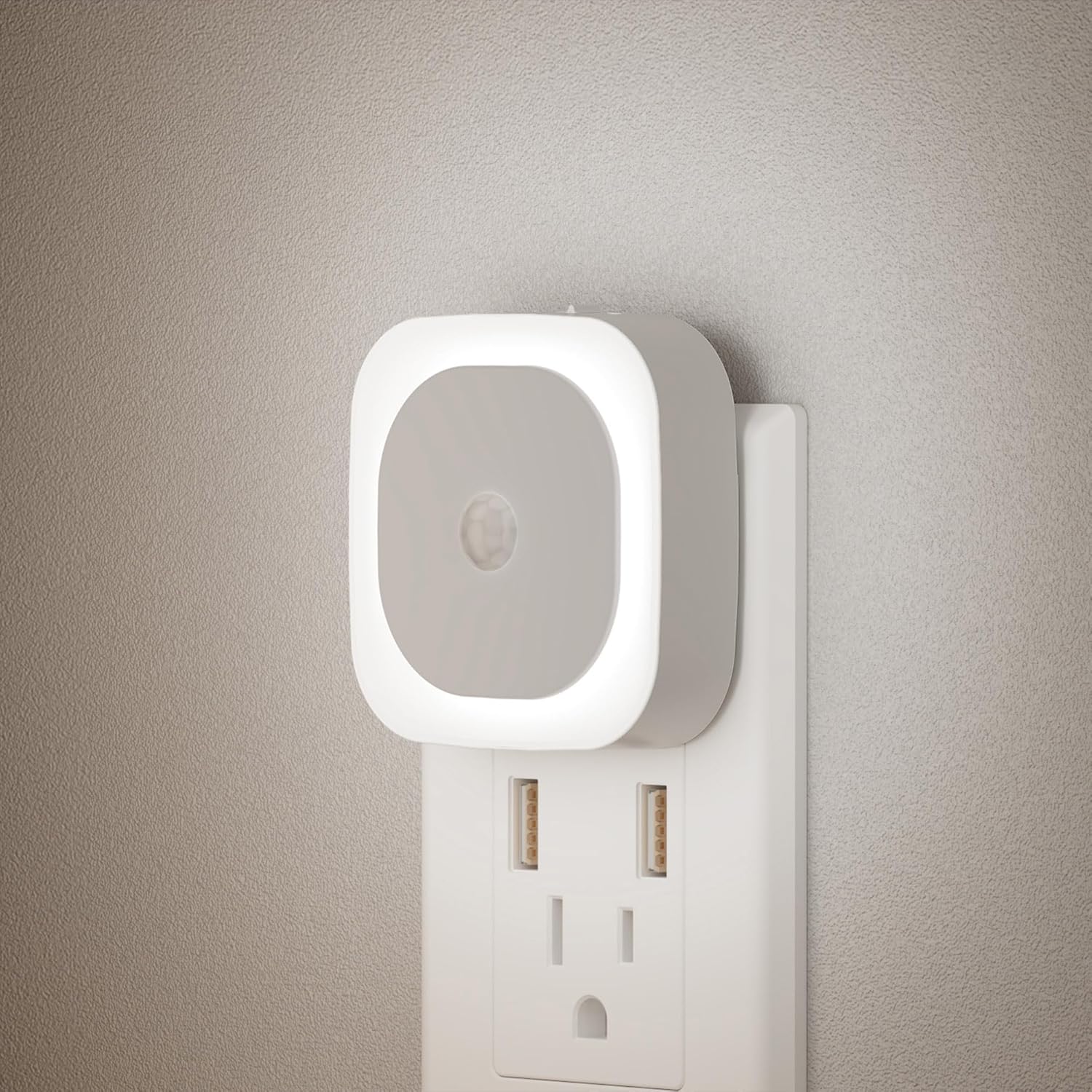 2 Pack Plug in Night Light with Motion Sensor & Dusk to Dawn Sensor, 3 Sensor Modes, Night Lights Plug into Wall, Auto ON/Off, Dimmable Nightlight for Bathroom, Stairs, Kitchen, Cool White