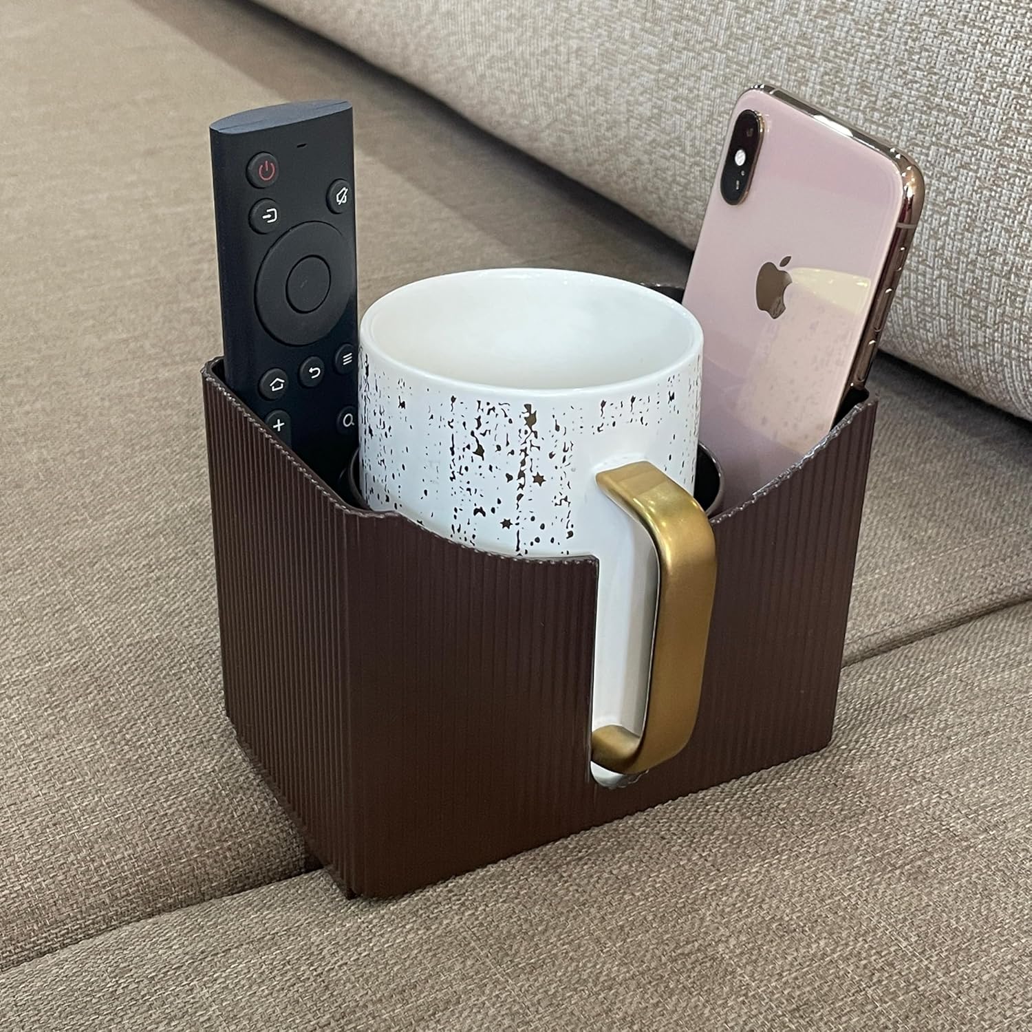 Couch Anti-Spill Drink Holder Tray, Couch Seat Cushion Cup Beverage Holder for Cups, Mugs, Bottles, Cans (Brown)
