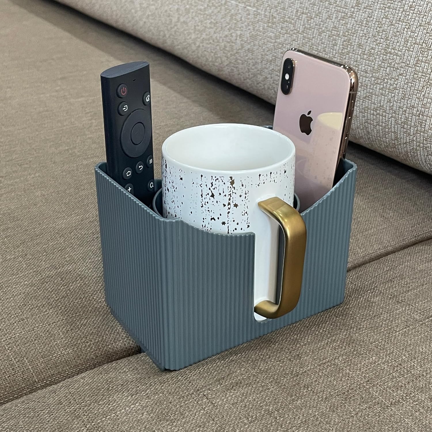 Couch Anti-Spill Drink Holder Tray, Couch Seat Cushion Cup Beverage Holder for Cups, Mugs, Bottles, Cans (Gray)